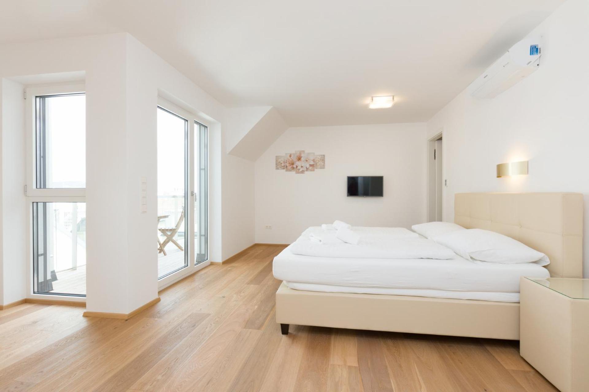 Central Riverside Residences Відень Номер фото